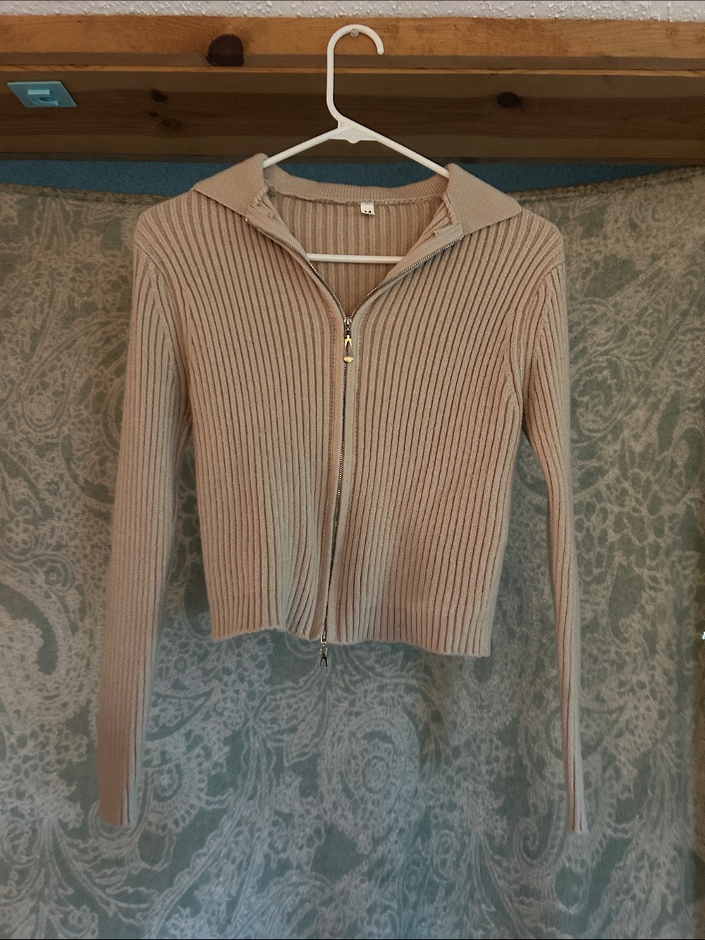 Beige Ribbed Zip-Front Women's Sweater Hoodie
